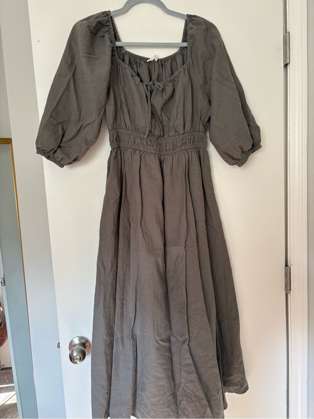 Neuflora Puff Sleeve Midi Dress in olive green